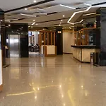 Hotel Abastos Plaza