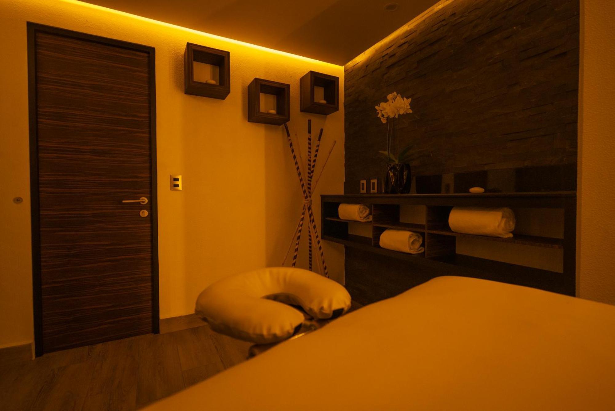 Abastos Plaza 4* Città del Messico