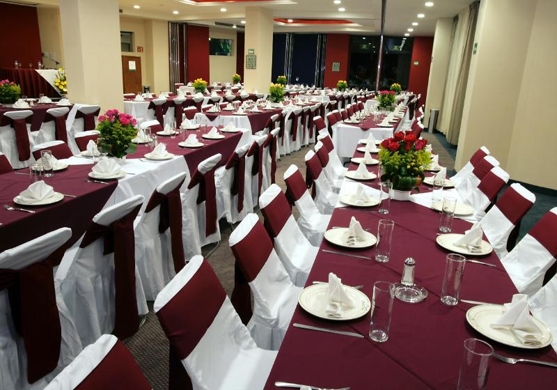 Abastos Plaza 4* Città del Messico