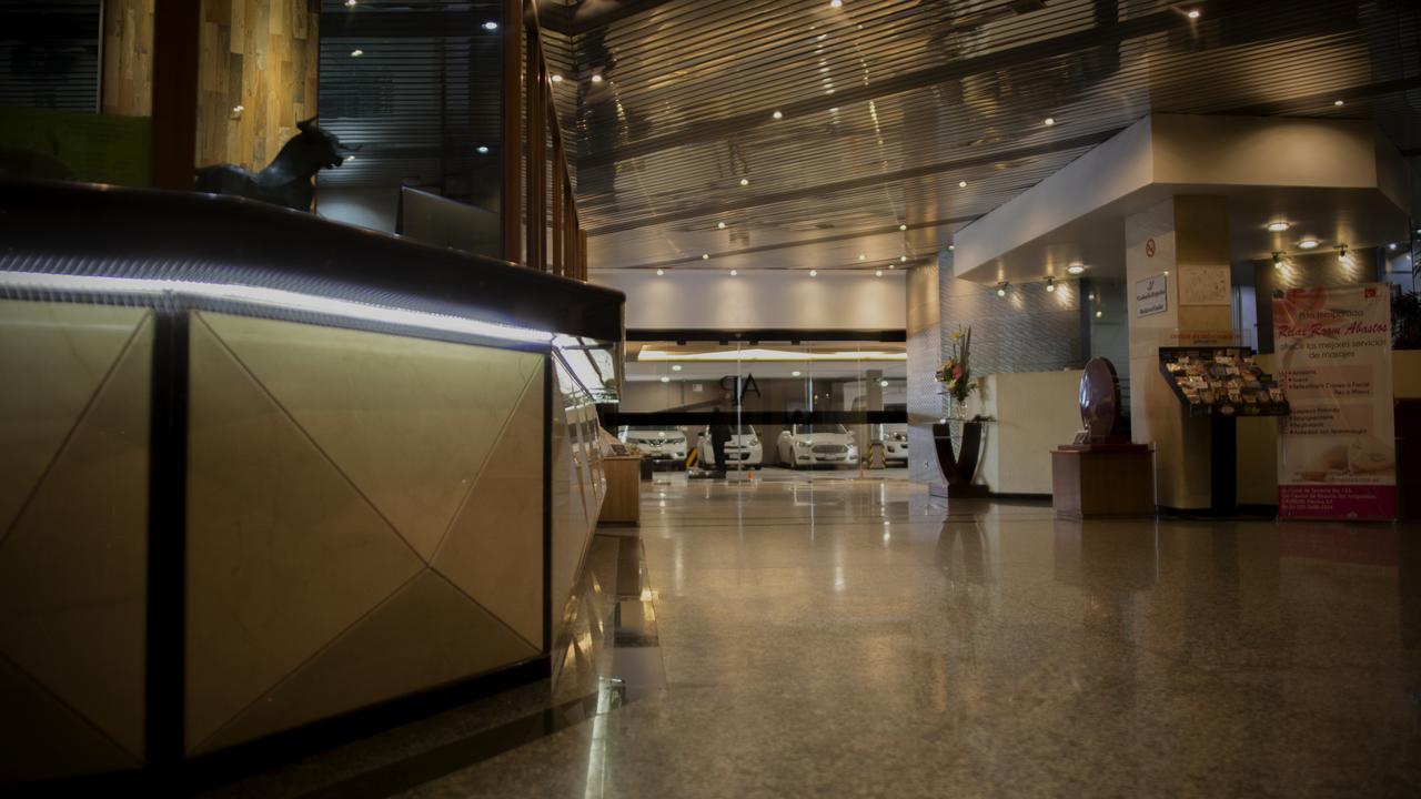 Abastos Plaza 4* Città del Messico