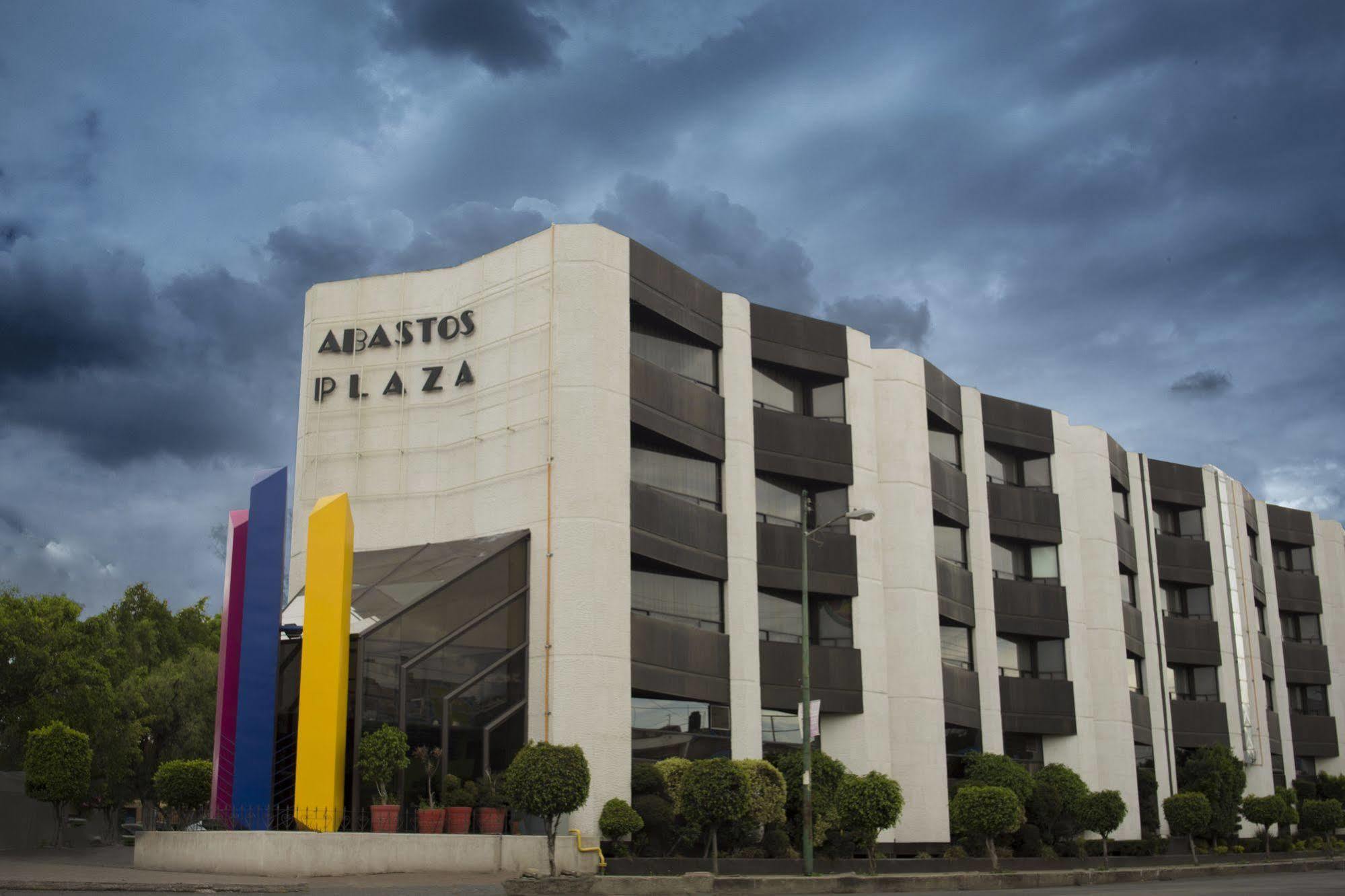 Abastos Plaza 4* Città del Messico